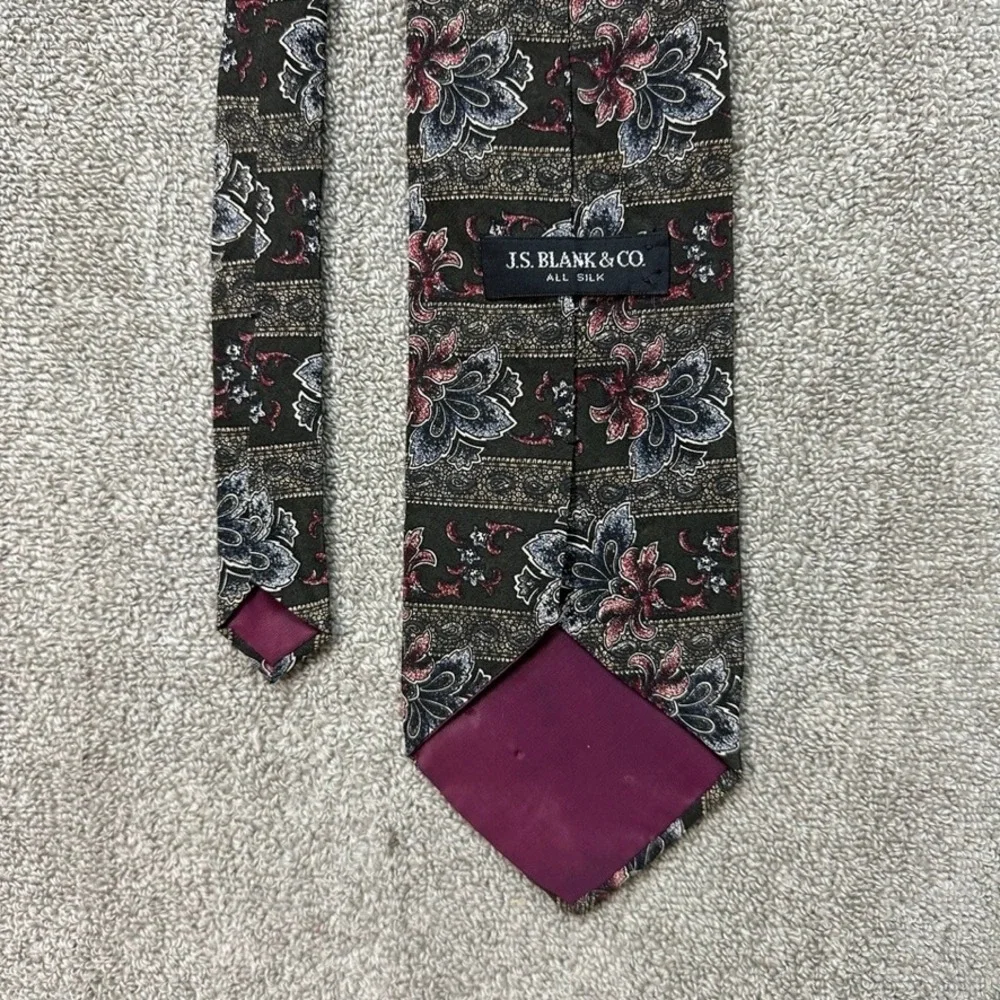 JS Blank & Co Mens Silk Tie Green Burgundy Floral Paisley Pattern Vintage 4 inch